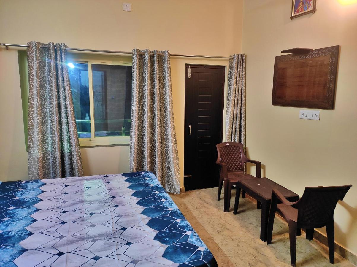 Anandam Home Stay ริชิเคช ภายนอก รูปภาพ